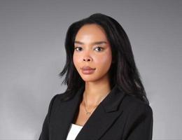 العميل Yumna Awad