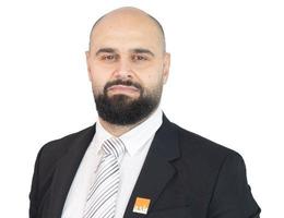 العميل Joy  Ayoub