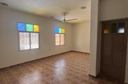 Apartment - 2 Bedrooms - 2 Bathrooms for rent in Jid Ali - Central Governorate Apartment - 2 Bedrooms - 2 Bathrooms for rent in Jid Ali - Central Governorate