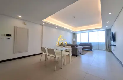 Apartment - 2 Bedrooms - 3 Bathrooms for rent in Busaiteen - Muharraq Governorate