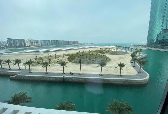 51233271 - صورة العقار 3