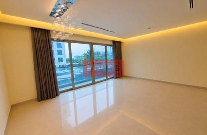Apartment - 2 Bedrooms - 3 Bathrooms for rent in Reef Island - Capital Governorate Apartment - 2 Bedrooms - 3 Bathrooms for rent in Reef Island - Capital Governorate