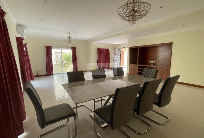 51322658 - Property Image 3