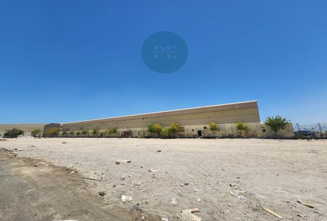 975784 - Property Image 2