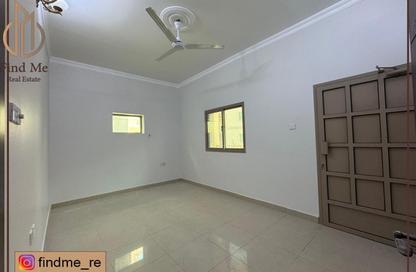 Apartment - 2 Bedrooms - 2 Bathrooms for sale in Jid Ali - Central Governorate