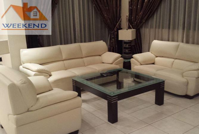 952389 - Property Main Image