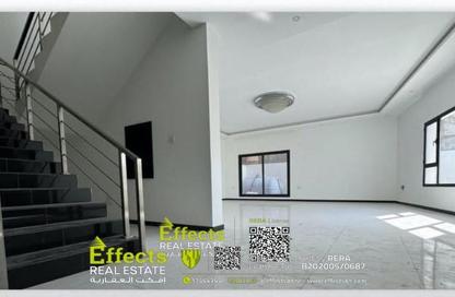 Villa - 3 Bedrooms - 5 Bathrooms for sale in Sanad - Central Governorate