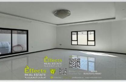 Villa - 3 Bedrooms - 5 Bathrooms for sale in Sanad - Central Governorate