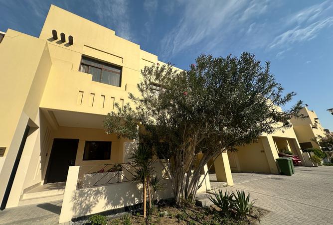 52727673 - Property Main Image