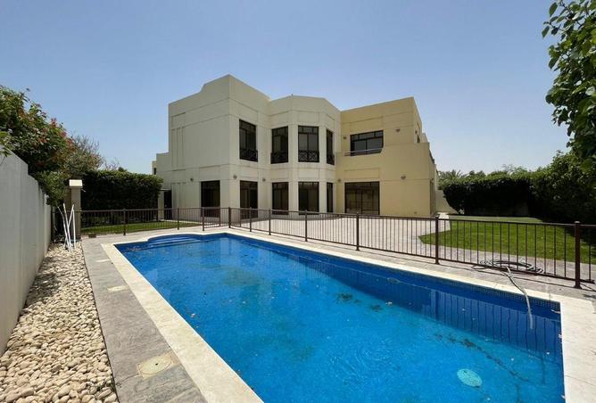 793948 - Property Image 2