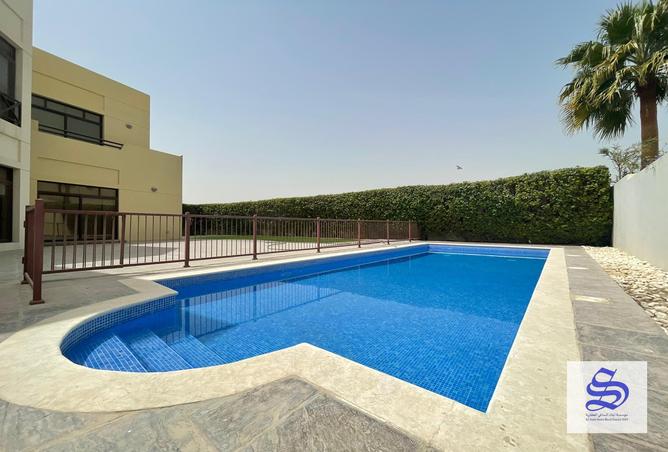 793948 - Property Image 2