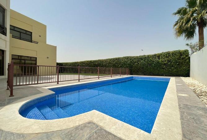 793948 - Property Image 3