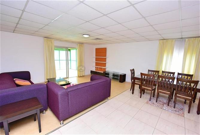55803642 - Property Image 3