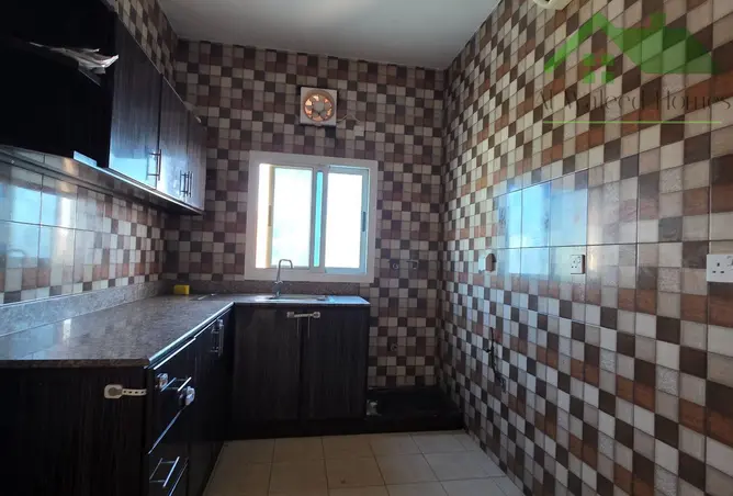772258 - Property Image 2