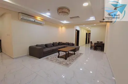 Apartment - 2 Bedrooms - 2 Bathrooms for rent in Seef - Capital Governorate
