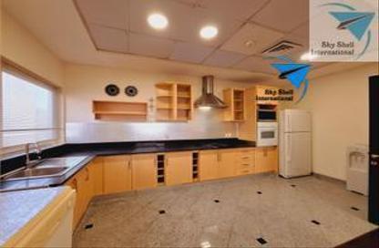 Apartment - 3 Bedrooms - 2 Bathrooms for rent in Al Juffair - Capital Governorate