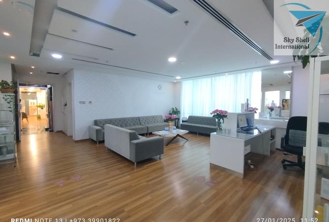 897190 - Property Image 2