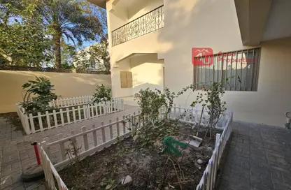 فيلا - 4 غرف نوم - 3 حمامات للايجار في البرهامة - المنامة - محافظة العاصمة