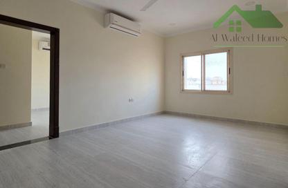 Apartment - 2 Bedrooms - 3 Bathrooms for rent in Galali - Muharraq Governorate
