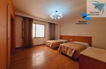Apartment - 2 Bedrooms - 3 Bathrooms for rent in Al Juffair - Capital Governorate