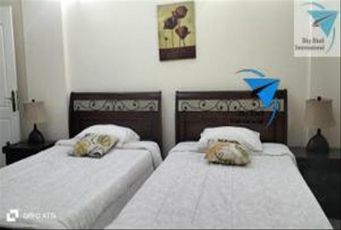 1002513 - Property Image 2