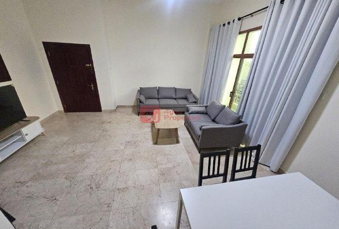 995742 - Property Main Image