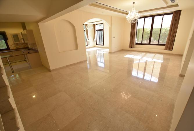 996361 - Property Image 3