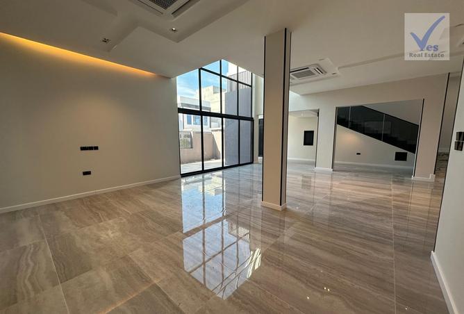 896192 - Property Image 3