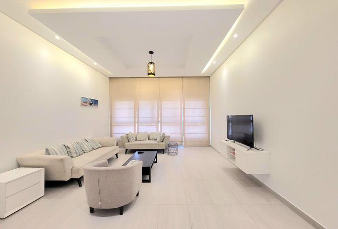 828214 - Property Main Image