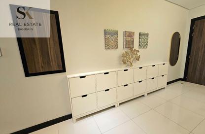 Apartment - 3 Bedrooms - 4 Bathrooms for rent in Al Juffair - Capital Governorate Apartment - 3 Bedrooms - 4 Bathrooms for rent in Al Juffair - Capital Governorate