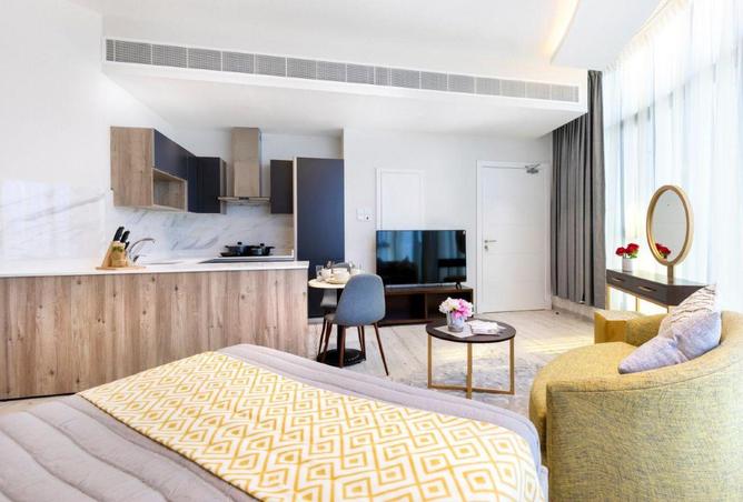 887561 - Property Image 3