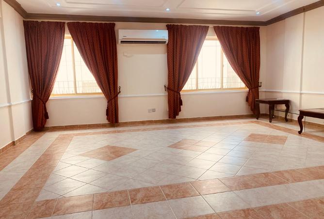 1001894 - Property Main Image