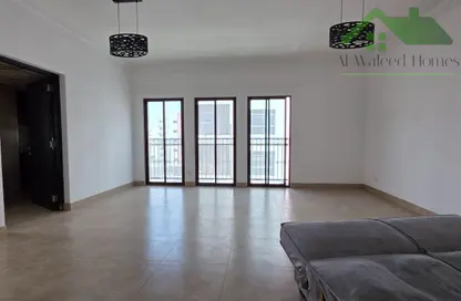 Apartment - 2 Bedrooms - 2 Bathrooms for rent in Hidd - Muharraq Governorate
