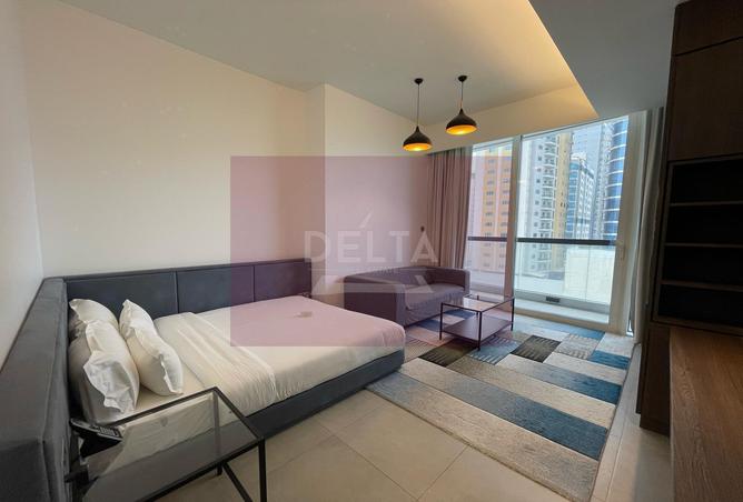 909161 - Property Image 2