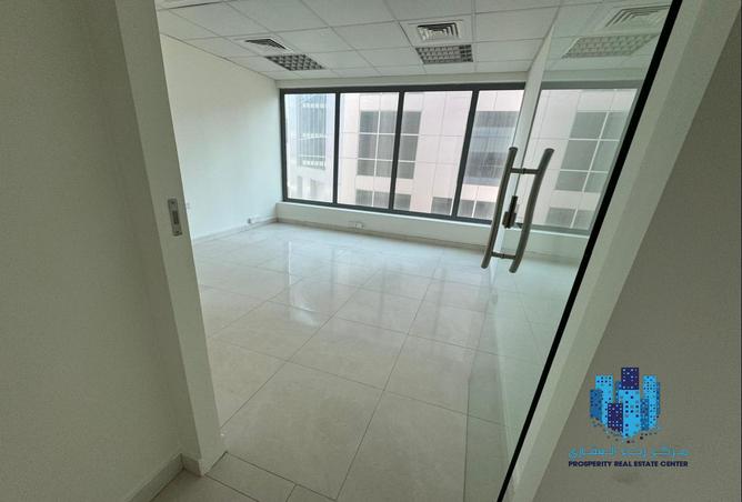 854453 - Property Image 2