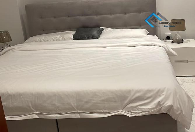 907838 - Property Image 3