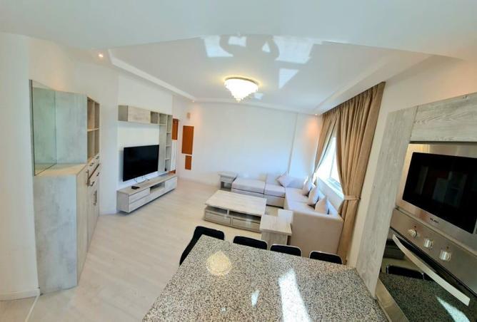 893794 - Property Main Image