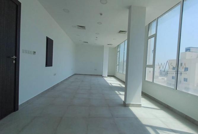 898317 - Property Main Image