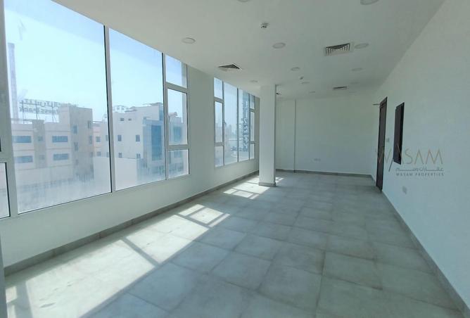 898317 - Property Image 2