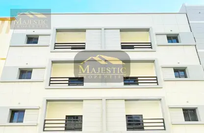 عمارة بالكامل - 8 غرف نوم - 8 حمامات للبيع في الرفاع الشرقي - الرفاع - المحافظة الجنوبية