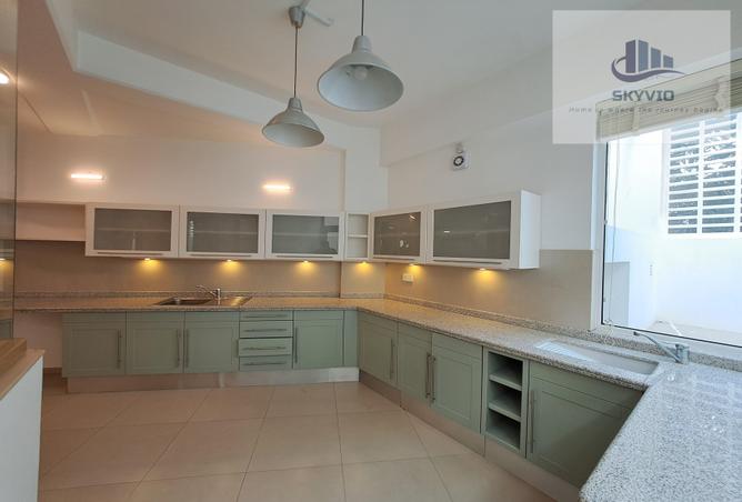 51718574 - Property Image 3