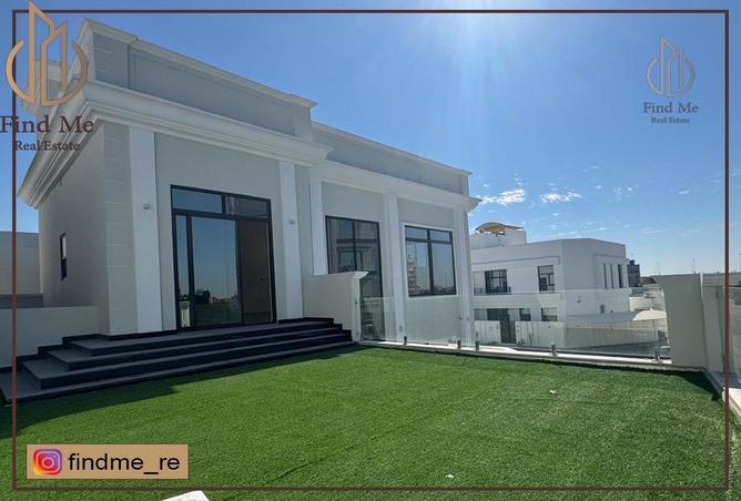 898379 - Property Image 2