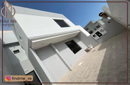 Villa - 5 Bedrooms - 6 Bathrooms for sale in Diyar Al Muharraq - Muharraq Governorate