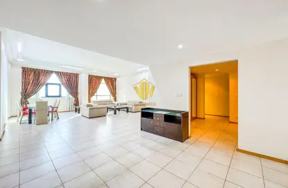 Apartment - 3 Bedrooms - 4 Bathrooms for rent in Mahooz - Manama - Capital Governorate