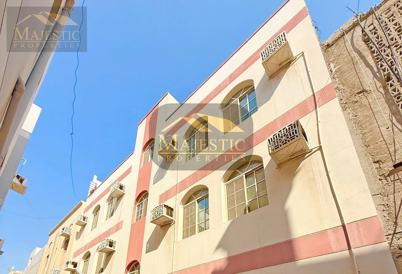 900020 - Property Main Image