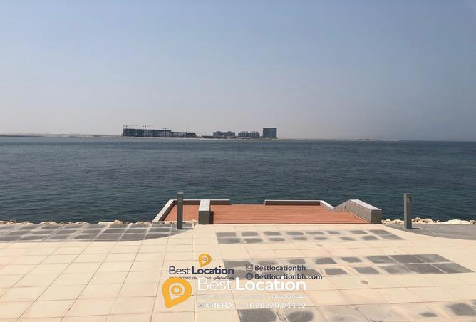 876010 - Property Image 2