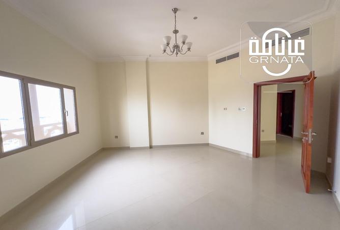 51204103 - Property Image 2