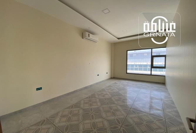 52700857 - Property Image 2