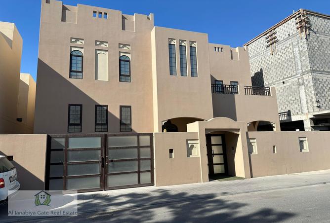 887510 - Property Main Image