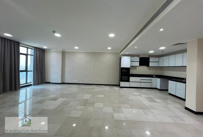 905360 - Property Image 2